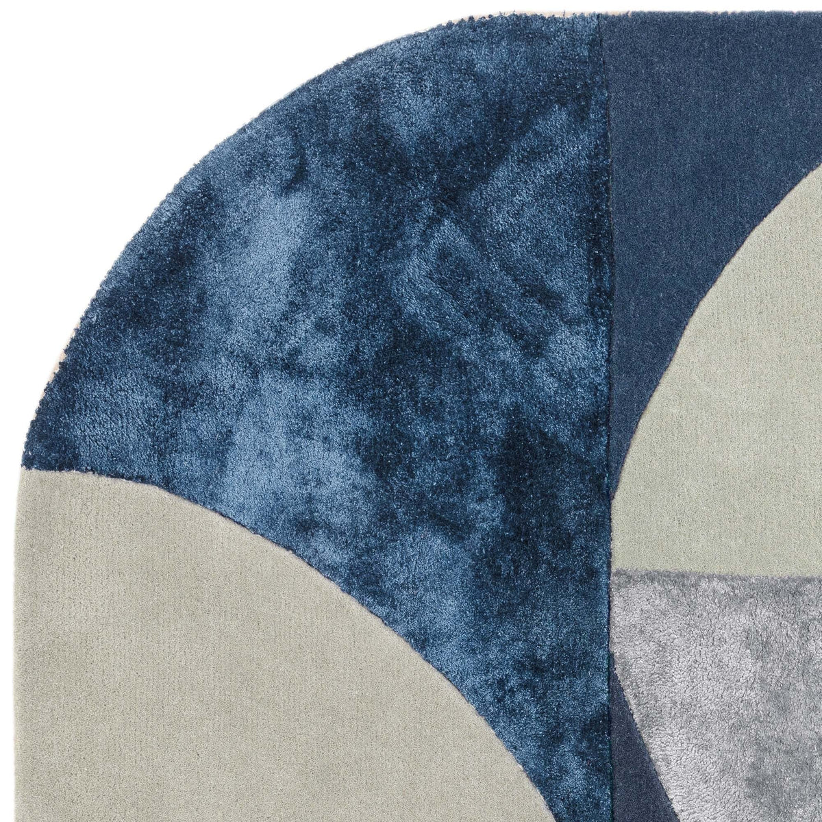 Matrix Oval Indigo MAX74 rug