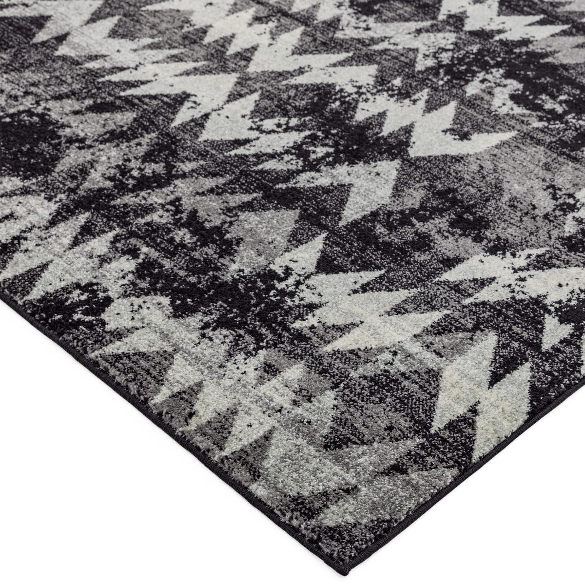 Nova NV28 Chevron Black rug